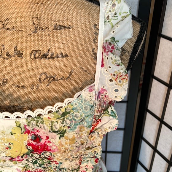 Saints + Secrets Floral Eyelet Dress Cottage Core Retro - Picture 4 of 12